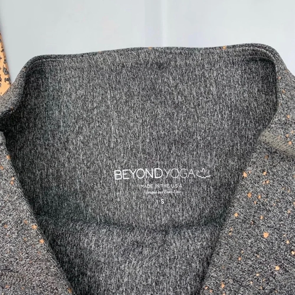 Beyond Yoga Alloy Ombre High Waisted Midi Legging - Picture 2 of 3